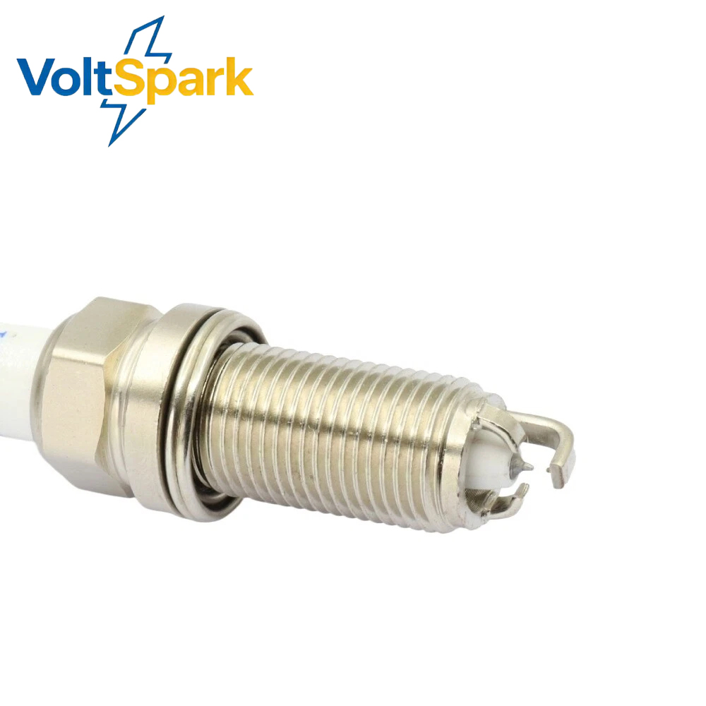 06K905611C スパークプラグ アウディ/VW 2.0 - Bosch Spark Plug Platinum のレビューと価格